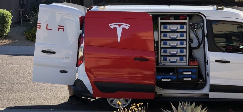 特斯拉将推修理车上门服务 APP可“一键叫车”