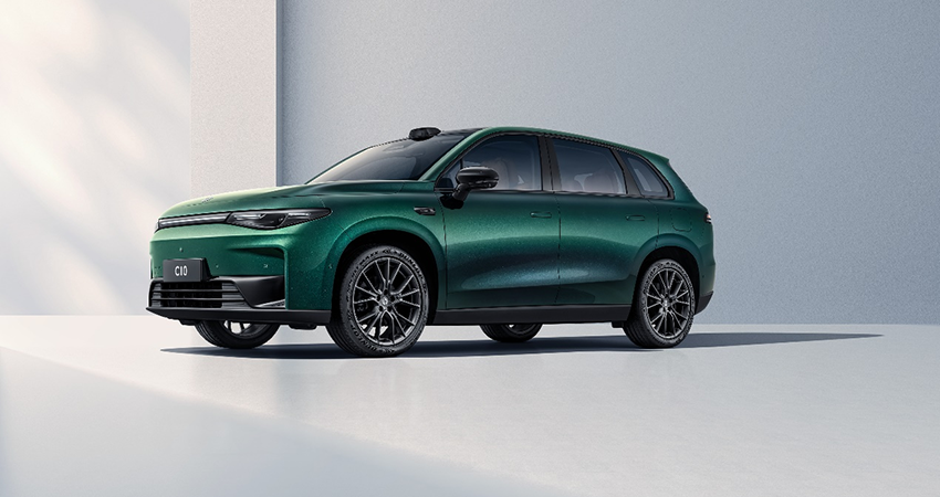 零跑C10预售价15.18万，搭载8295芯片，还将激光雷达拉到20万以下