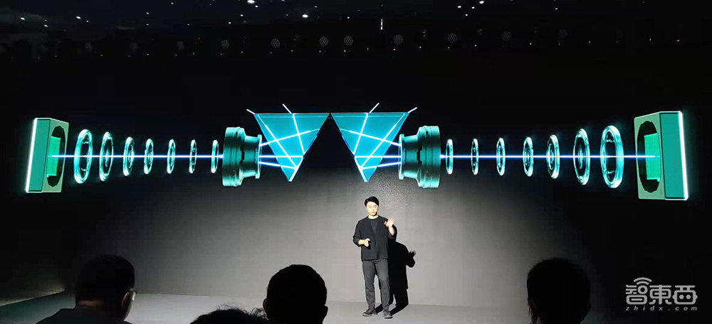 一加正式联手哈苏!3年砸10亿死磕拍照,687亿色拍照在路上