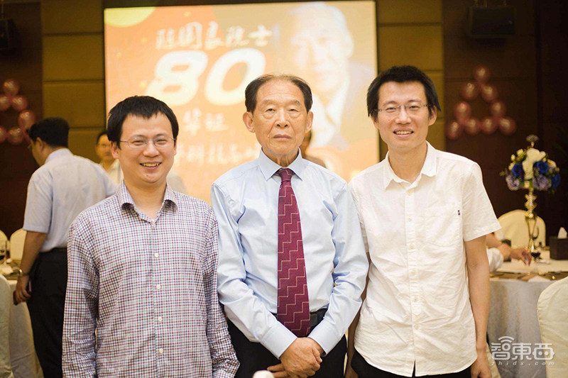 进击的2019 AI芯片十大新势力!内斗、赛道争夺与口水战