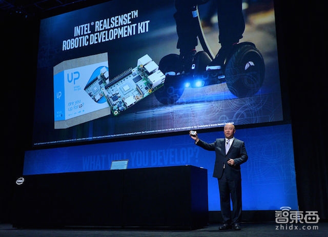 打着太极开场的英特尔IDF2016 为我们带来了这些黑科技