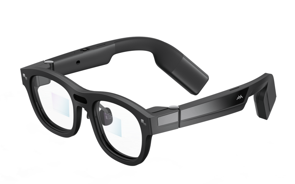 亮相CES,雷鸟创新推双目全彩波导眼镜,对话CEO李宏伟