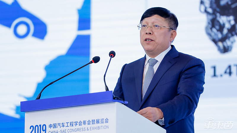 自动驾驶落地潮将至!长安明年推L3 滴滴无人出租抢滩上海