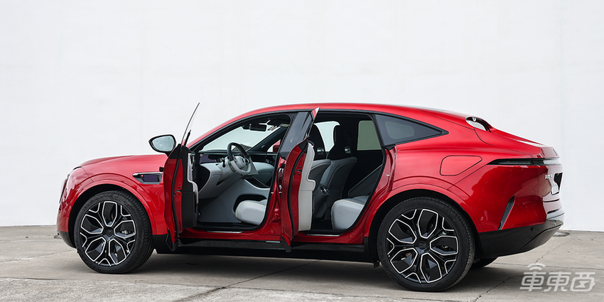 停车太头疼，谁能治好车主的泊车焦虑？