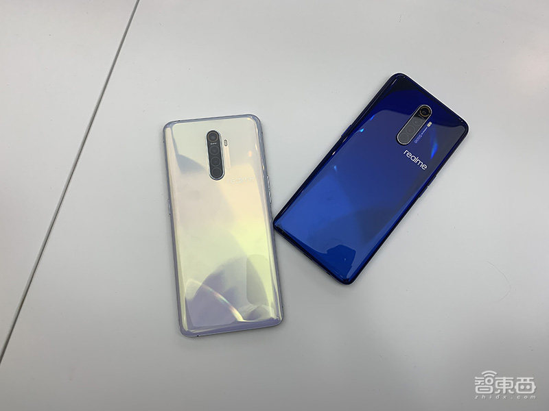 realme国内布局三大产品线，推新旗舰系列首款机型X2 Pro