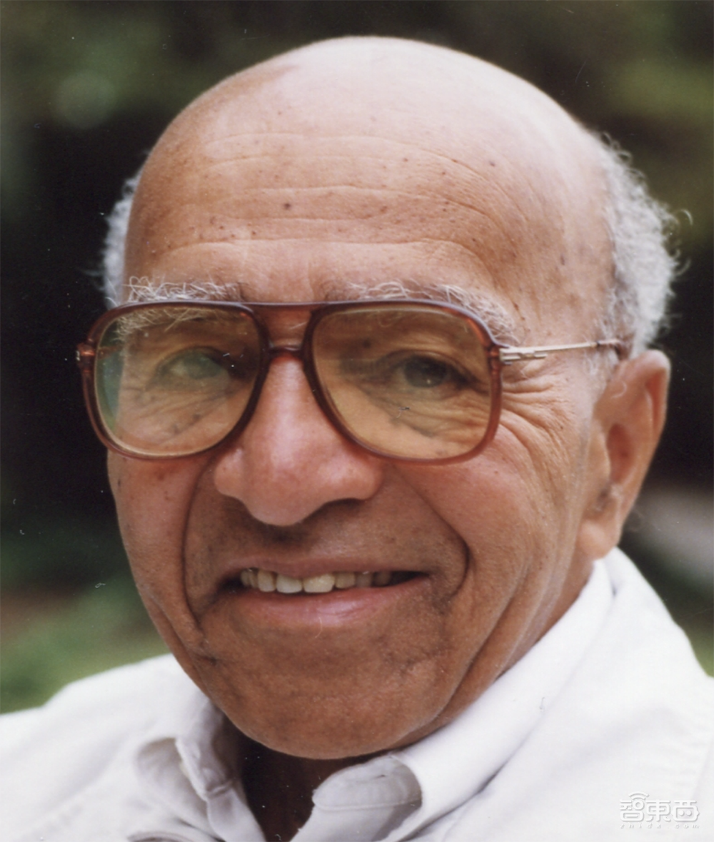 黄仁勋甩出最强AI核弹！GPU新架构性能暴涨30倍，首发人形机器人大模型，联手苹果闯MR