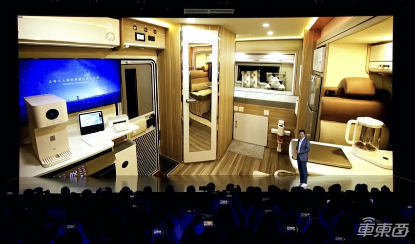 雷军24分钟催泪演讲:手握千亿现金,不认真造车就愧对米粉【附视频】