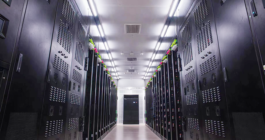 智能汽车，有“云”则灵