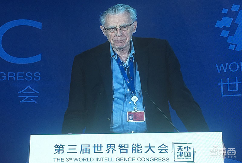 世界智能大会现场干货！柳传志王坚周鸿祎抢风头，北大浙大校长齐上阵