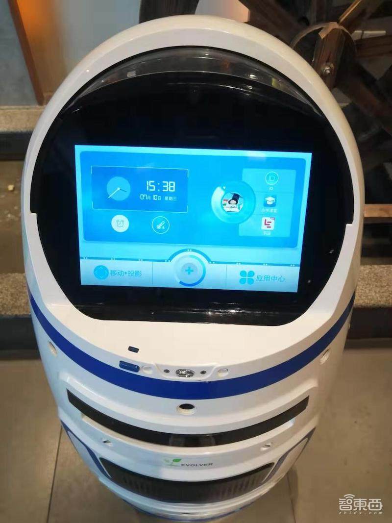 机器人进驻商场,落地使用实地探访