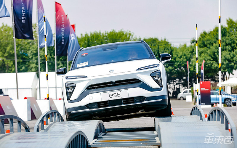 蔚来ES6试驾！这才是未来