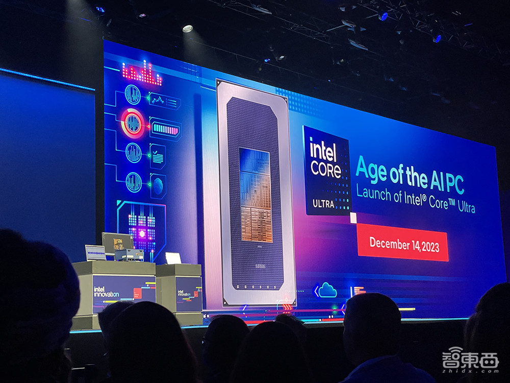 英特尔连甩AI大招!288核至强芯、3代AI芯片、PC断网跑大模型