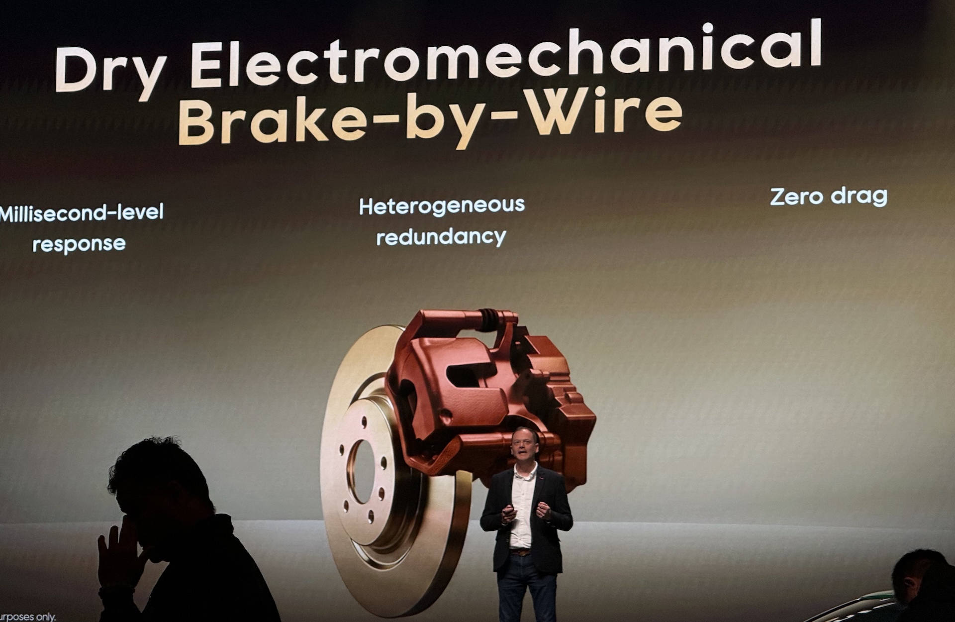 火箭推进器装上车？！追觅硅谷高调发车，现场拿出6大关键技术