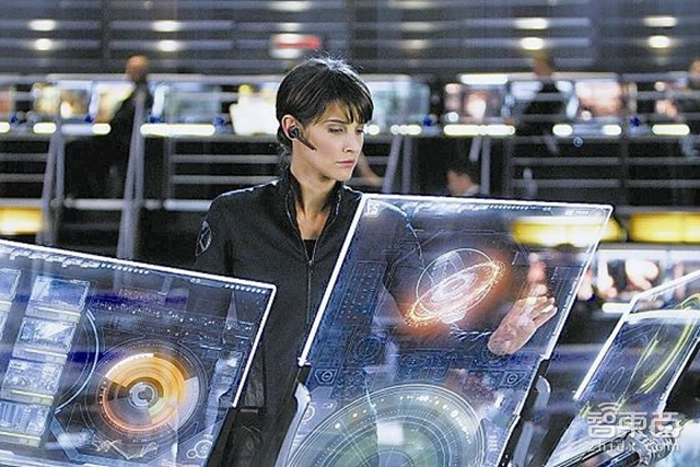 必读内参:70P+报告揭开VR底牌 为啥叫好不叫座?