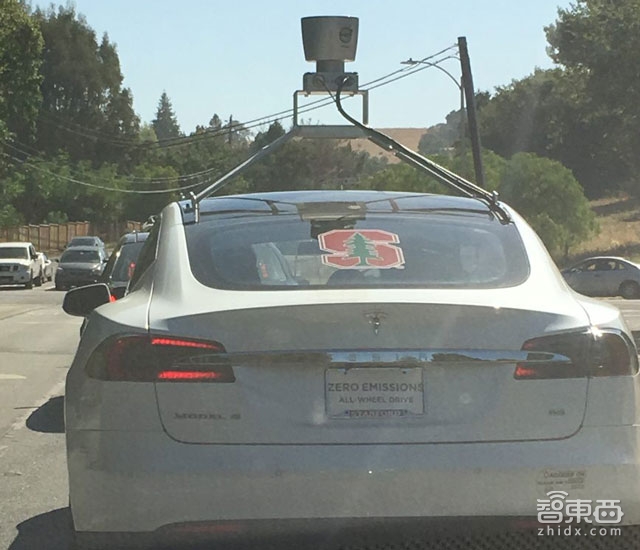 特斯拉自动驾驶还不及格?标准答案在这里