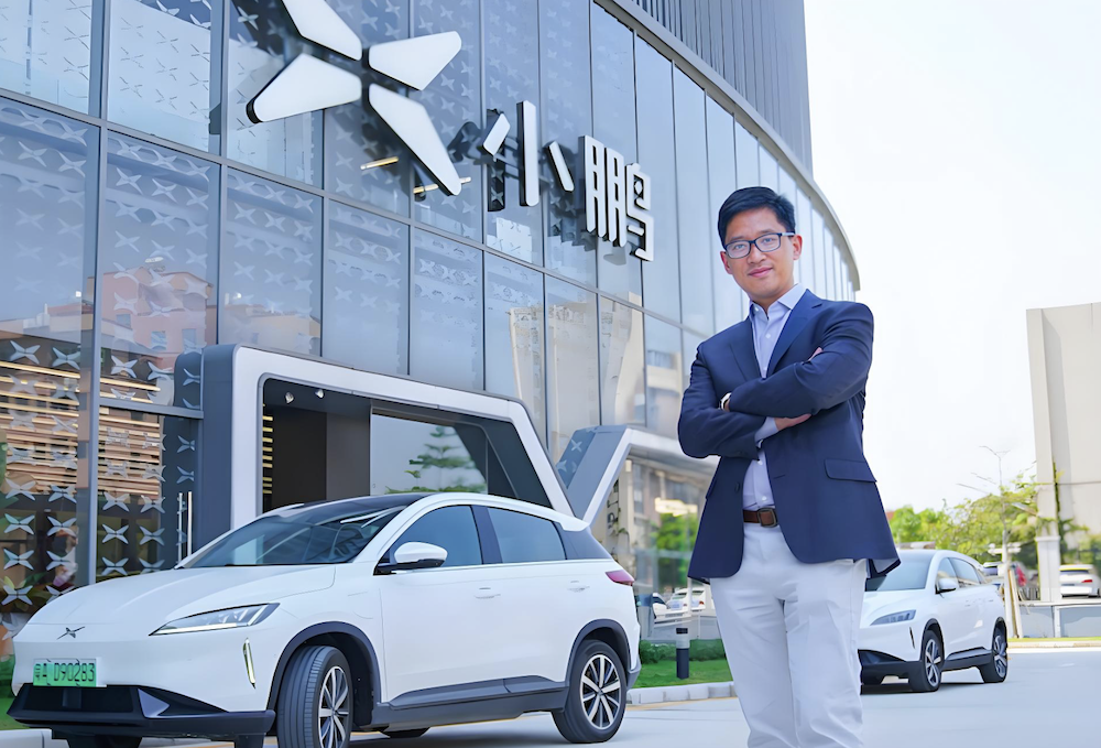 小鹏智驾一把手李力耘卸任！蔚小理一个月内17位高管变动，新势力集体变阵