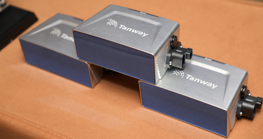 自动驾驶规模落地，不能被激光雷达卡脖子