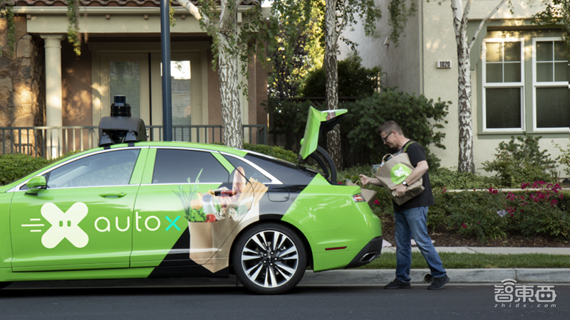 美国无人驾驶落地潮来了！15家公司落地10个州