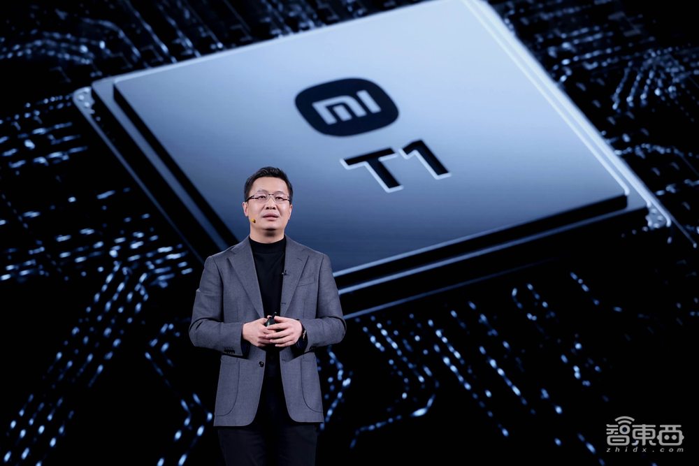 从手机到“专业相机”!小米14 Ultra推出三大AI功能,发小米澎湃T1芯片,售价6499元起