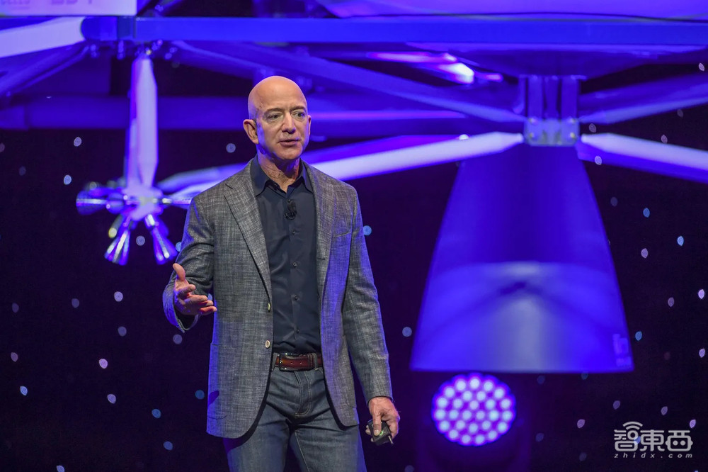 贝佐斯抗议NASA登月合同！马斯克：先把东西飞上太空再说