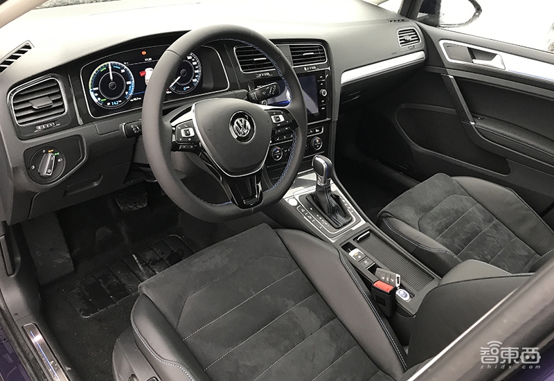 大众汽车步入电动时代！珠海试驾三款纯电新车