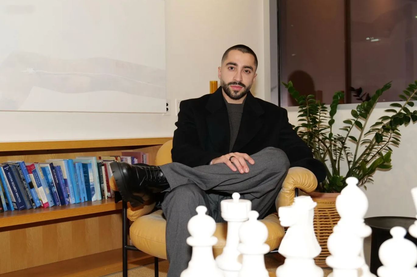 00后，从斯坦福退学，他即将成为新亿万富翁