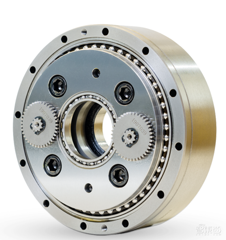 深圳一马当先！机器人融资风起云涌，这些赛道最吸金