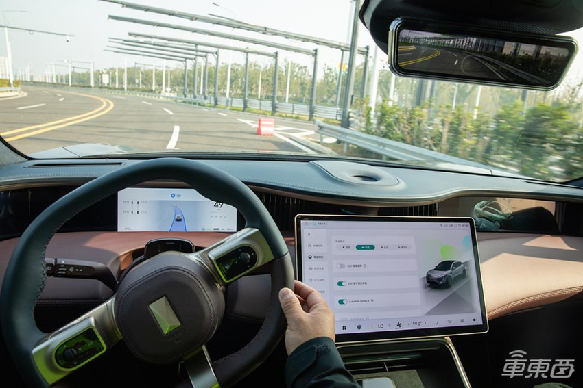 华为智能驾驶交出第二张答卷