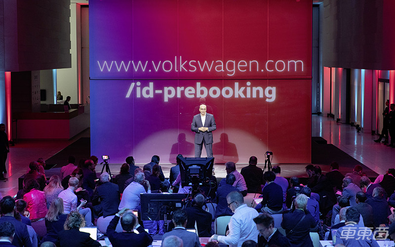 大众打出电动车王牌!I.D.车系入市,23万起售续航550公里