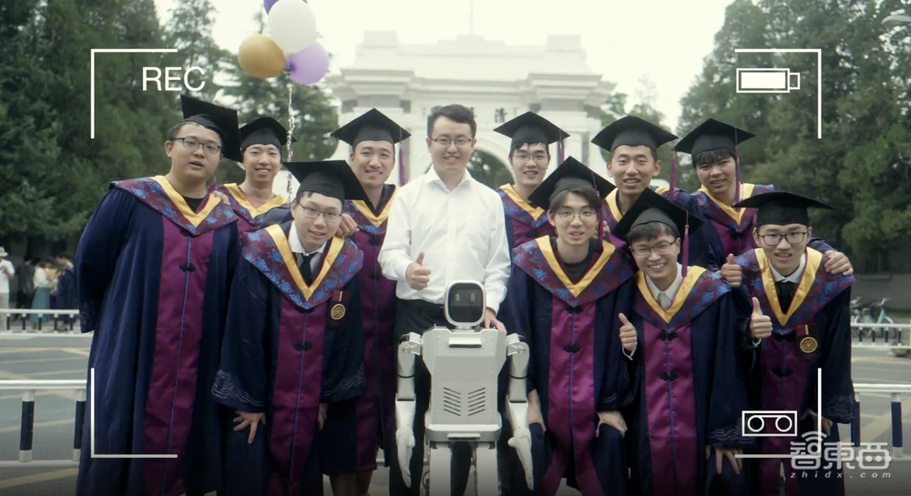 清华90后博导创业,人形机器人用上大模型,成立5个月融资超亿元