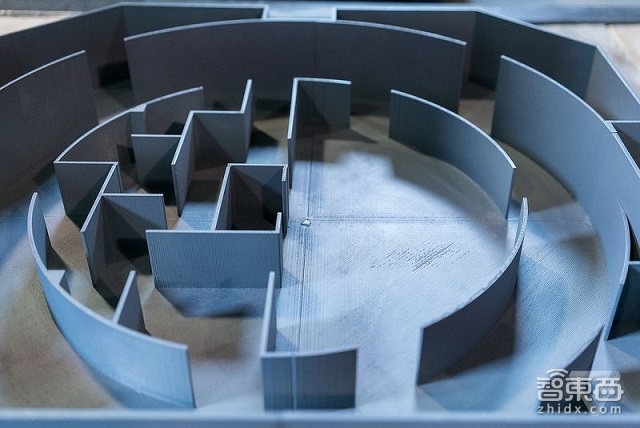 VR主题公园的前世今生 20年前迪斯尼玩剩下的?