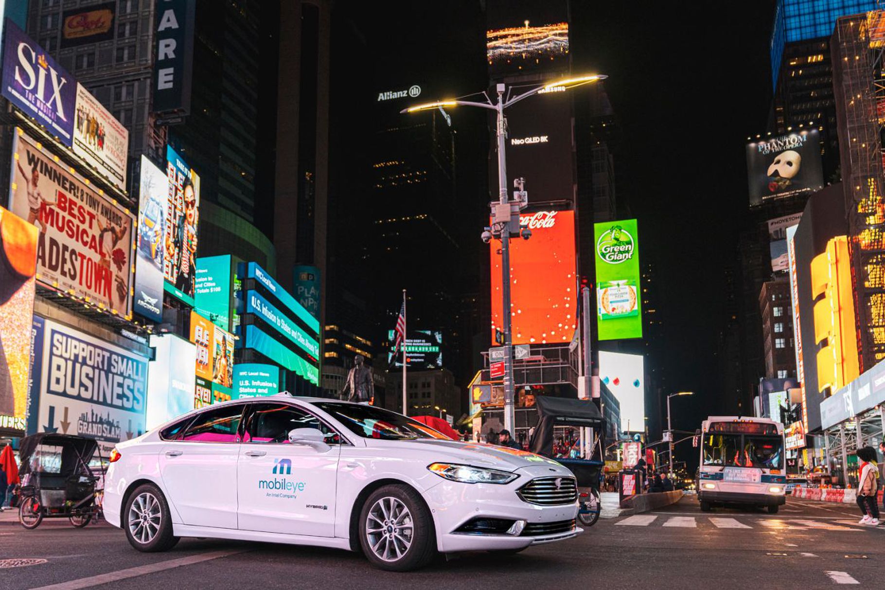 Mobileye自动驾驶测试车登陆纽约 或在2025年推出商用无人出租车