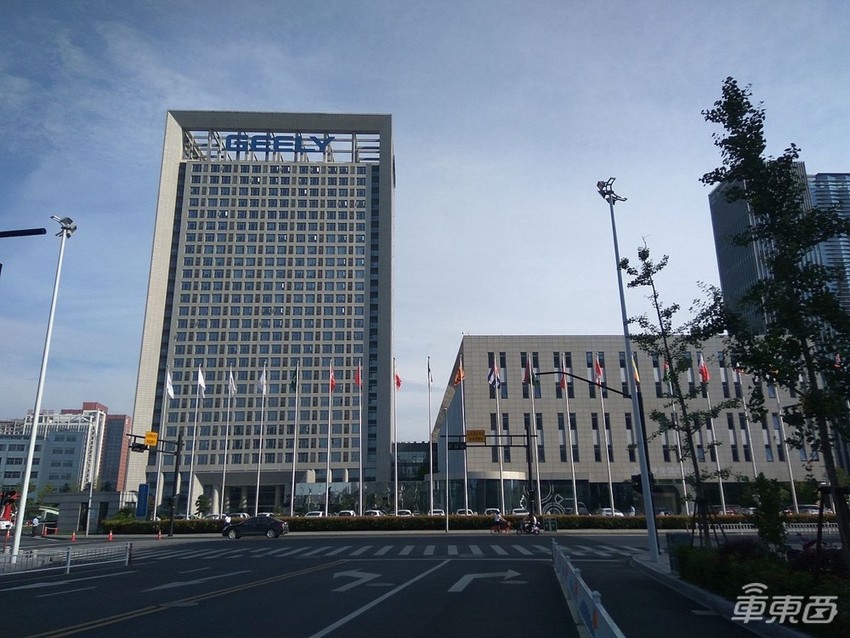 电车之路 | 吉利：自主一哥的一手电车好牌何时打出？
