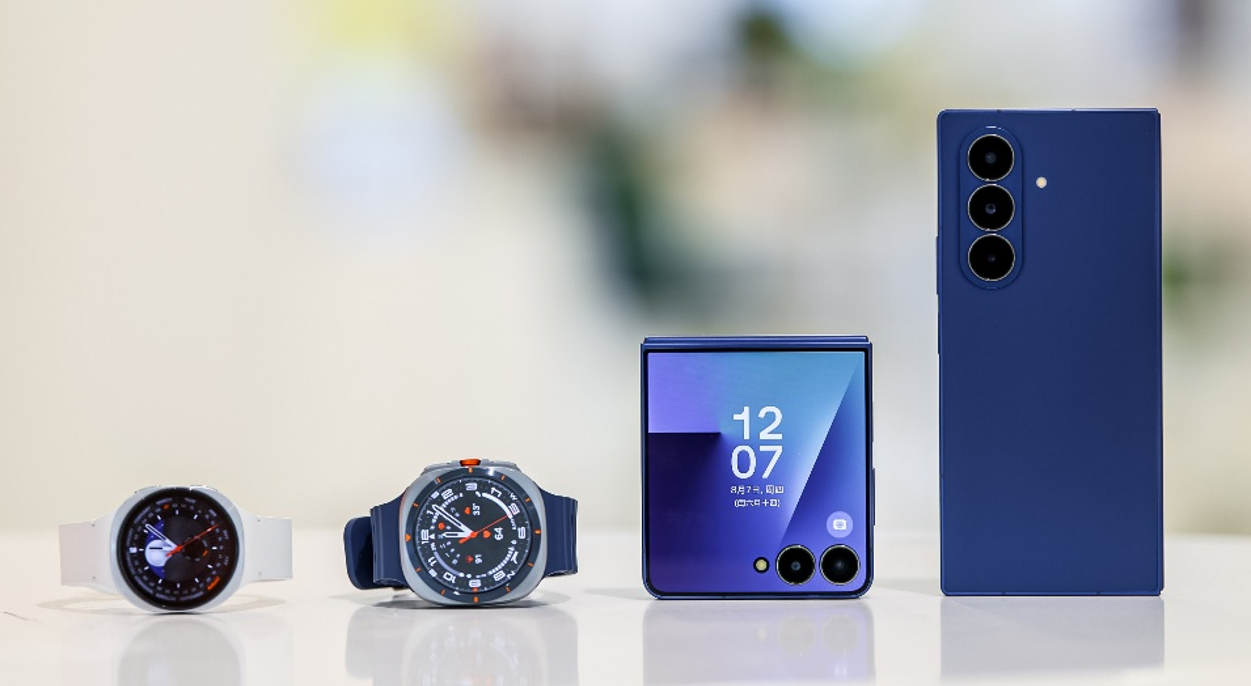 2025已过大半,今天的AI手机要怎么撬动“钉子户”?