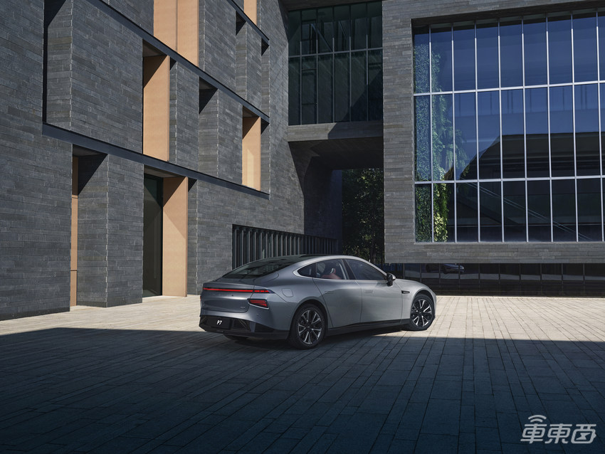 依旧能打!小鹏P7最高优惠2万元,更有多重专属福利