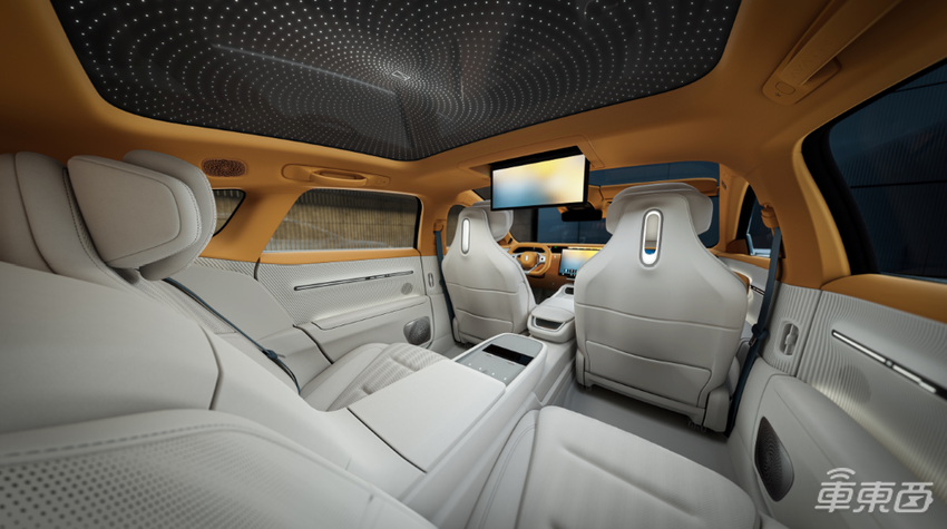 售价70万！阿维塔012开启交付，全球限量700台