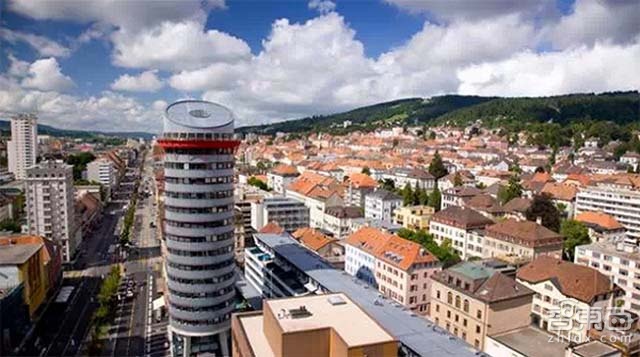 手腕上的战争:Apple Watch 与瑞士名表恩仇录