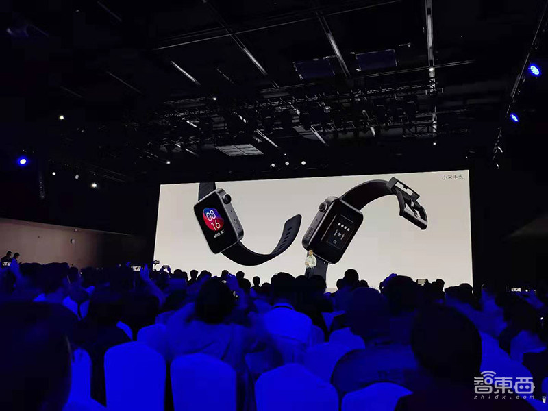 雷军现场又嗨了!小米推1亿像素五摄手机,甩出手表和量子点电视