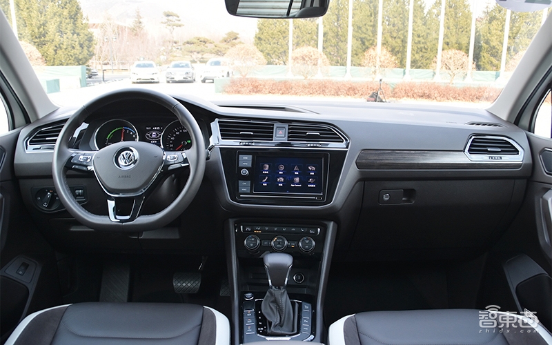 大眾開啟第一波新能源攻勢！親密體驗三款插電神車