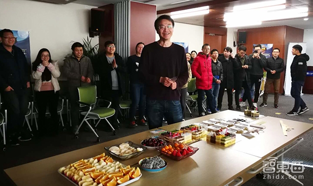 把车窗变AR仪表盘 车萝卜CEO马斌斌解读后装HUD创业路