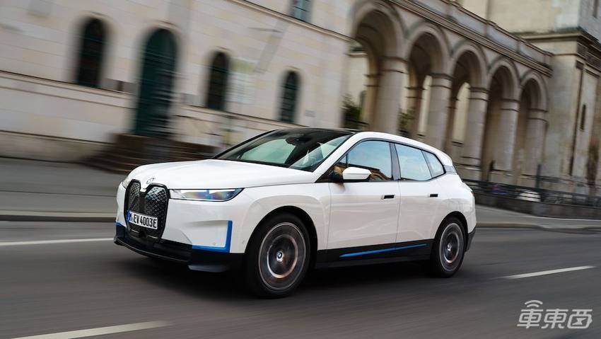 宝马电动车大小王炸发布!iX能跑630公里,i4零百加速3.9秒