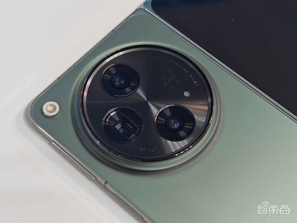 OPPO Find N3真机首发体验!地表最强拍照折叠屏?分屏操作颠覆安卓底层