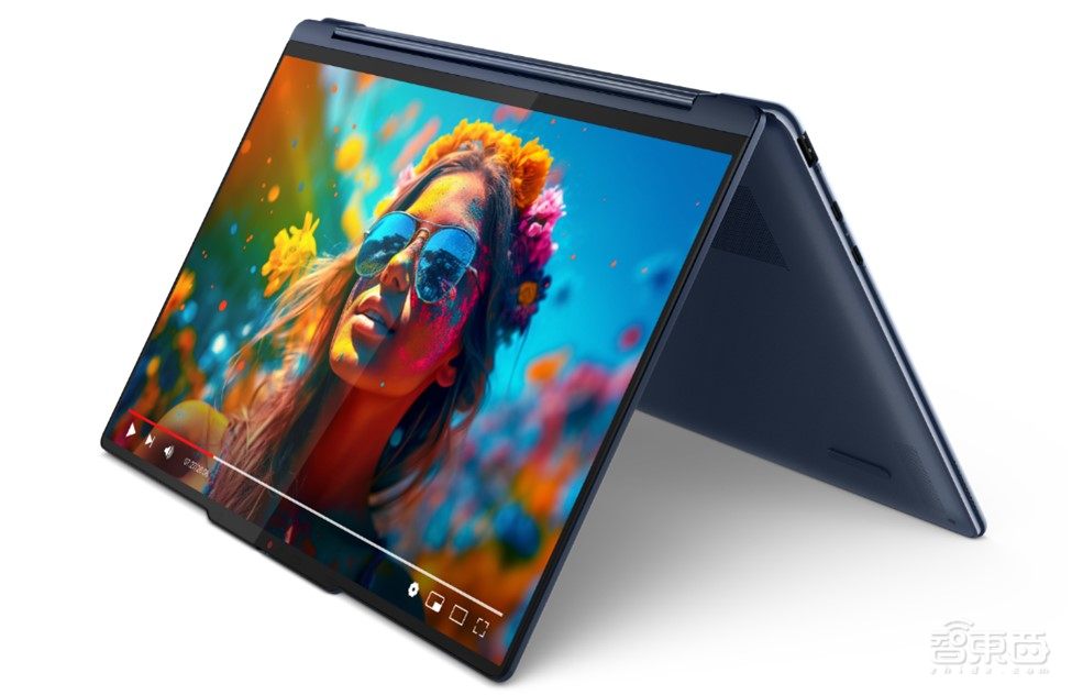 AI PC大爆发!联想集团CES连甩40余款重磅新品,要做生态组织者