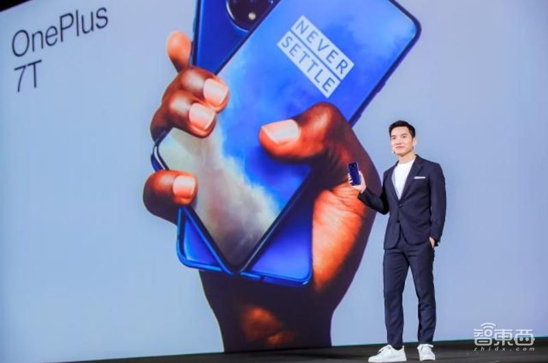 这项用过都说好的手机黑科技！苹果华为为何不用？起底高刷新屏幕产业