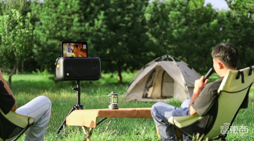 把KTV“装进”一台K歌音箱,一家创企搞定了整个行业都没做成的事