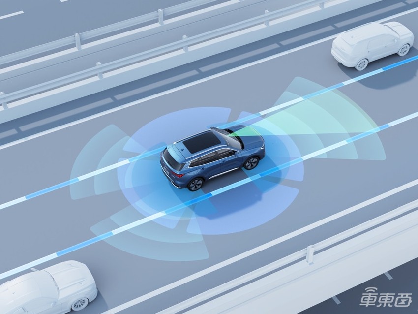 江铃福特领睿上市 首搭腾讯TAI 4.0，还有50米循迹倒车