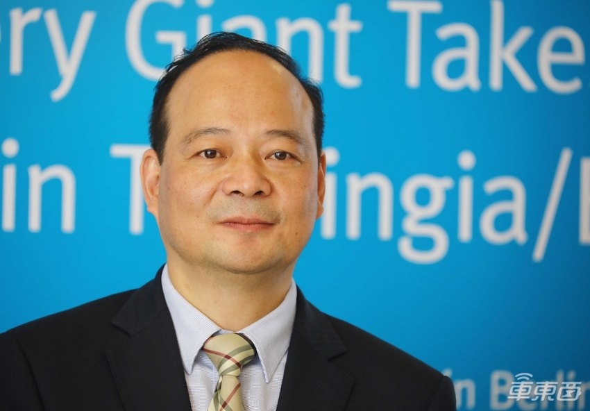 刚刚！宁德时代递表港交所，去年营收下滑，募资365亿瞄准海外