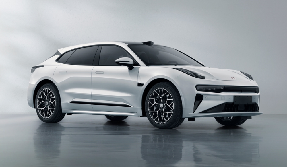 小鹏首款增程车亮相，问界最畅销车型改款！8月工信部车展6大新车解读