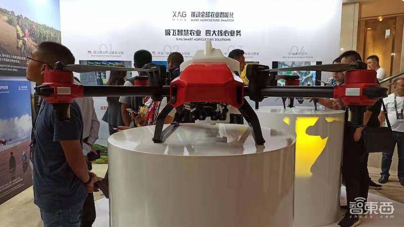 極飛推年度農(nóng)業(yè)無人機(jī)新品，首推油電發(fā)動機(jī)，服務(wù)面積已超3億畝