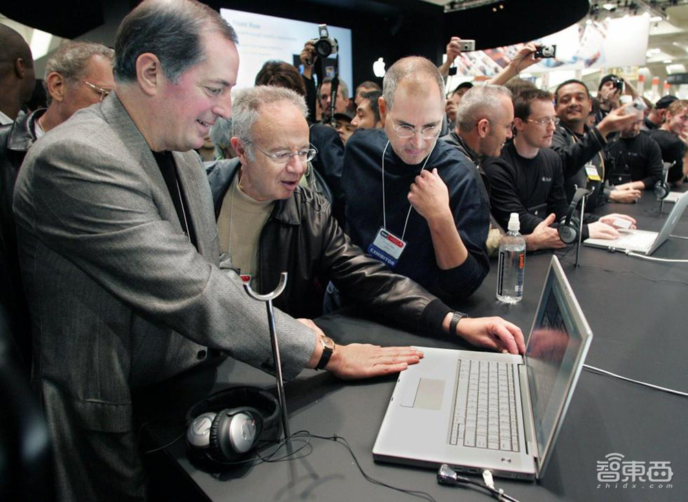 MacBook Pro 16首发体验!内外脱胎换骨的性能怪兽